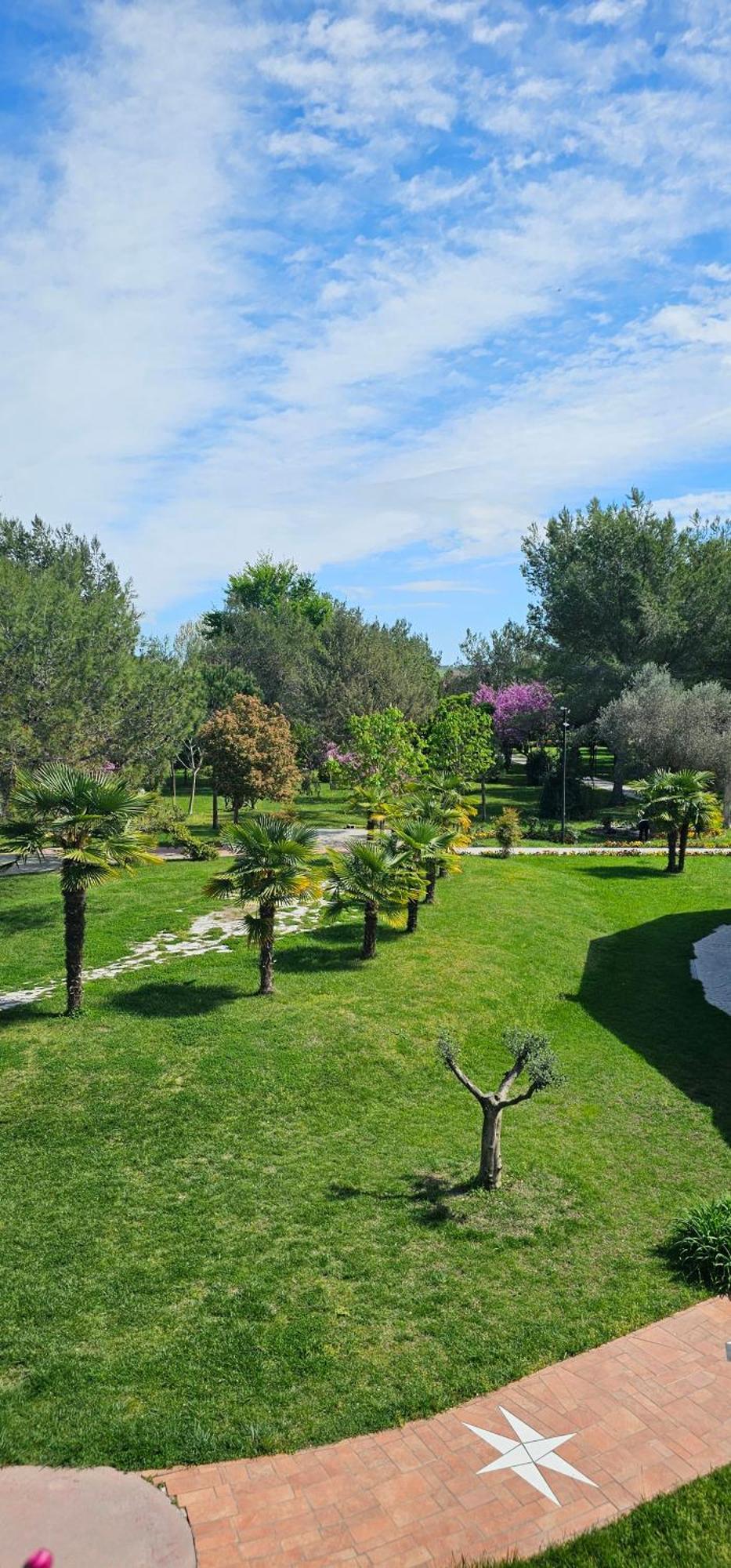 Green Park Дивяка Екстериор снимка